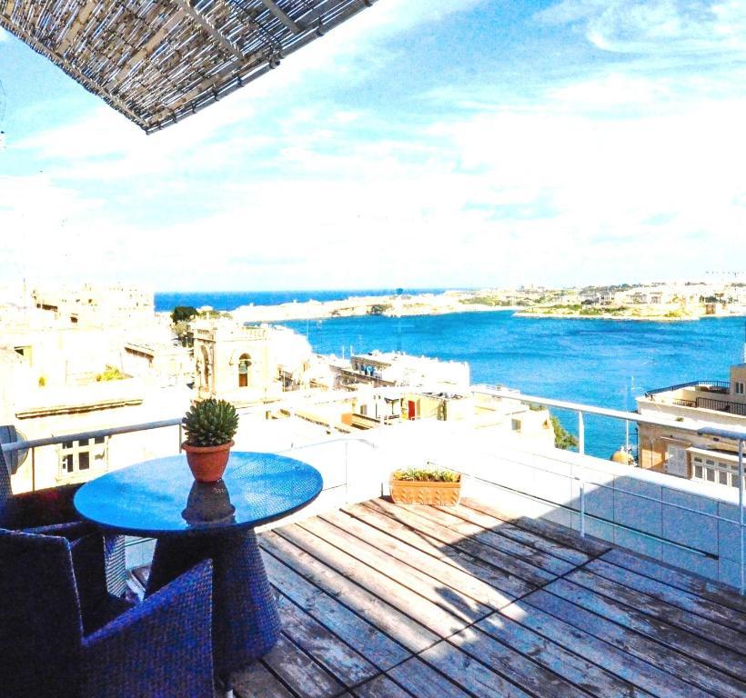 Palazzo Valletta Suites Chambre photo