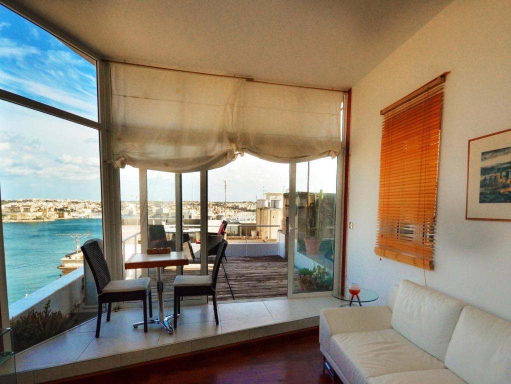 Palazzo Valletta Suites Extérieur photo